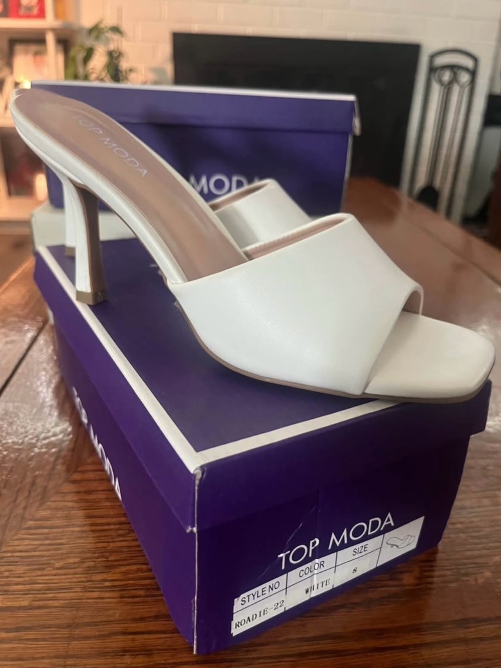 TOP Moda White Open-Toe Slide Heel Mule